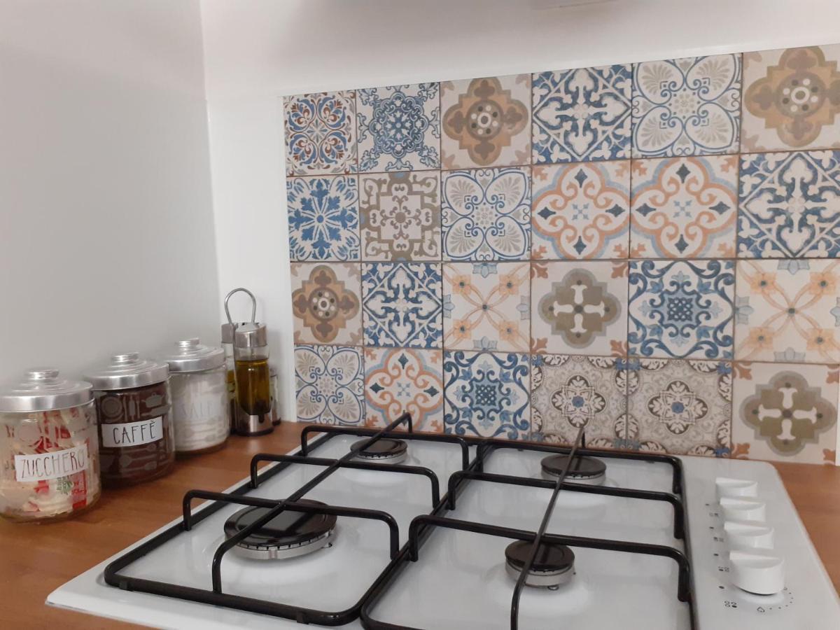 Le Maioliche Villa Vasto Luaran gambar