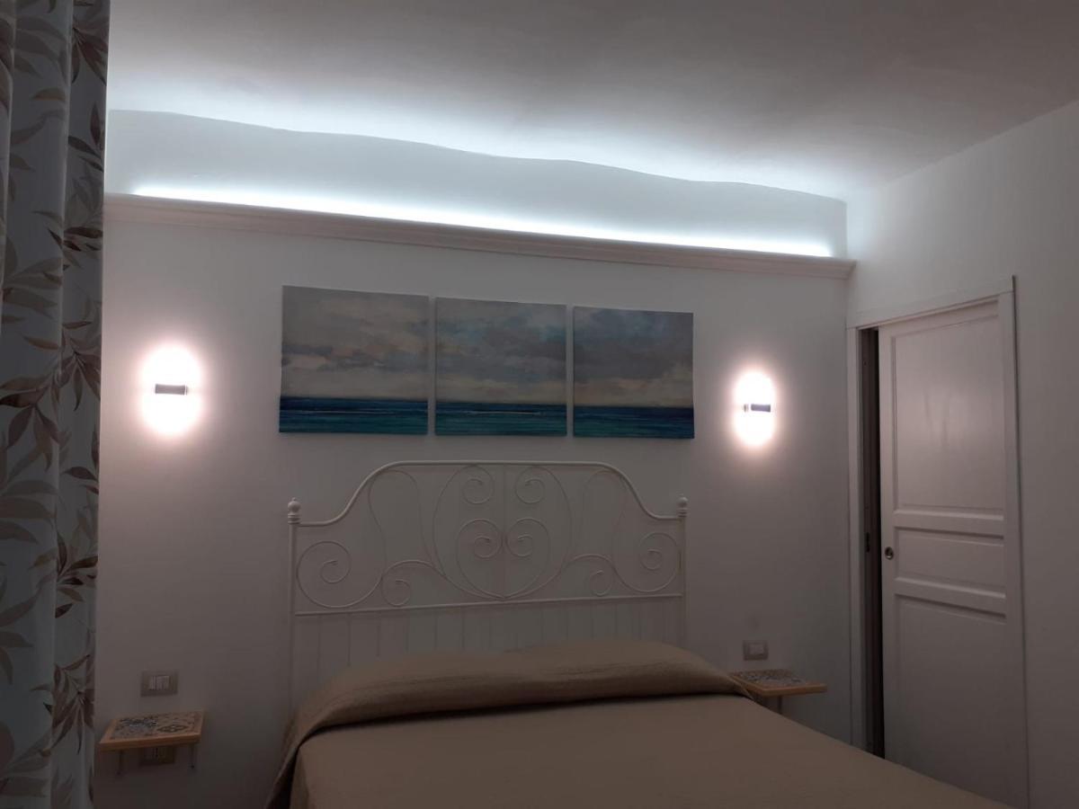 Le Maioliche Villa Vasto Luaran gambar